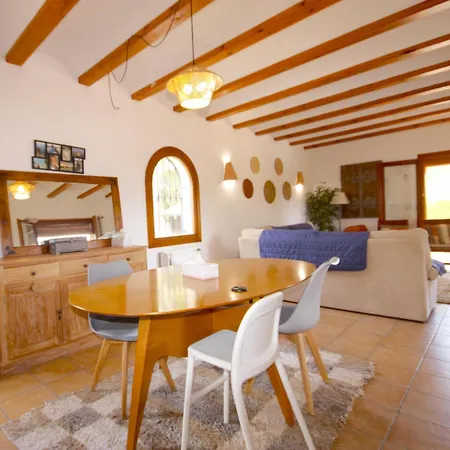 Villa Fanila